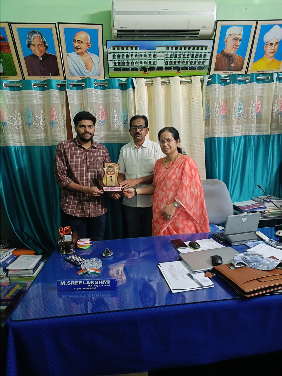 sonu’s english academy2026